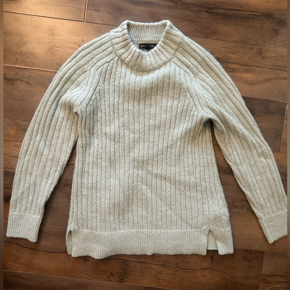 Banana Republic Alpaca Wool Ribbed Turtleneck Sweater Neutral Cozy XS